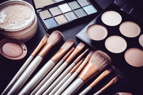 makeup store online|makeup store online shop.